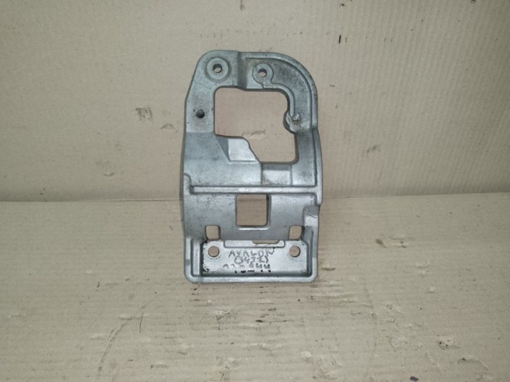 88431-07021 | Кронштейн компрессора кондиционера TOYOTA AVALON 99-05