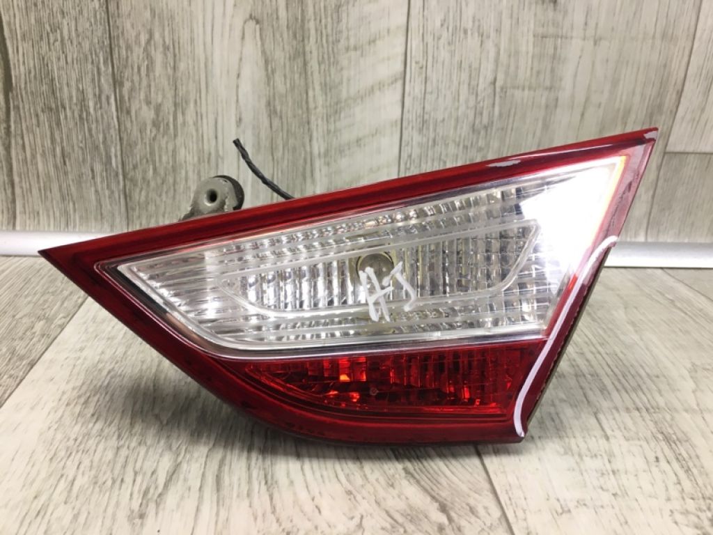 92404-3Q000 | Фонарь внутренний задн. прав. HYUNDAI SONATA YF 10-14