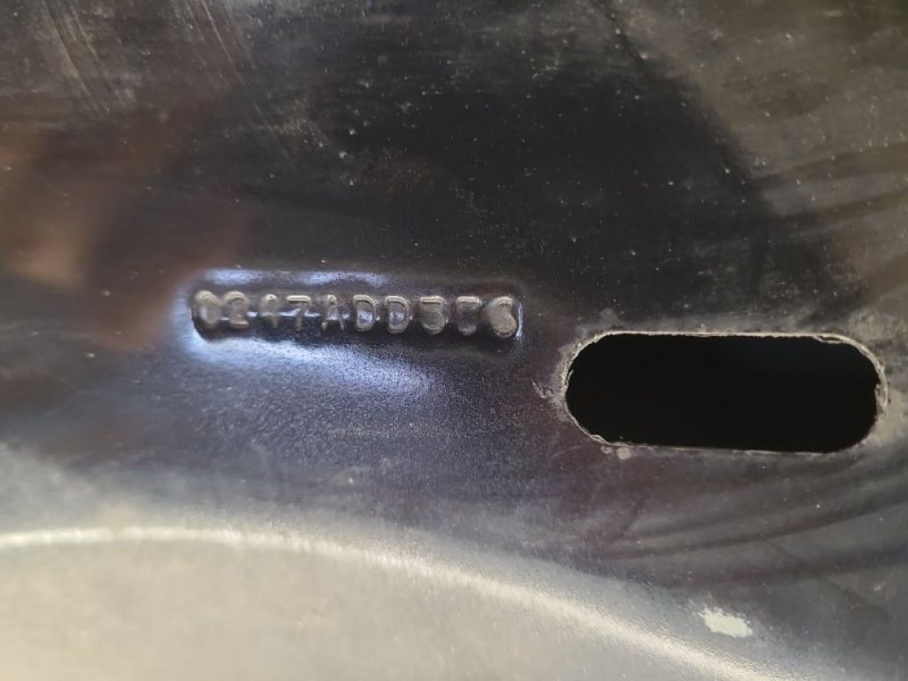 5112136AH | Капот CHRYSLER 300 04-10 - Фото 9