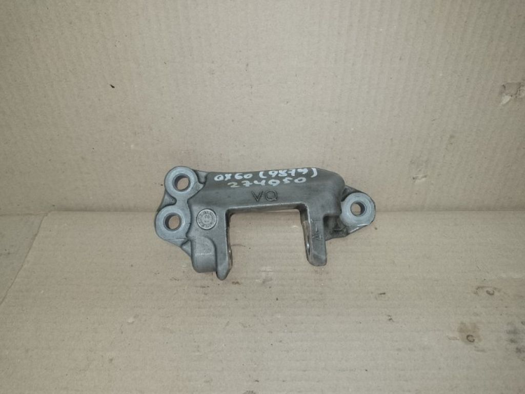 11332-3KA0A | Кронштейн опори двигуна задн. INFINITI QX60/JX35 12-20