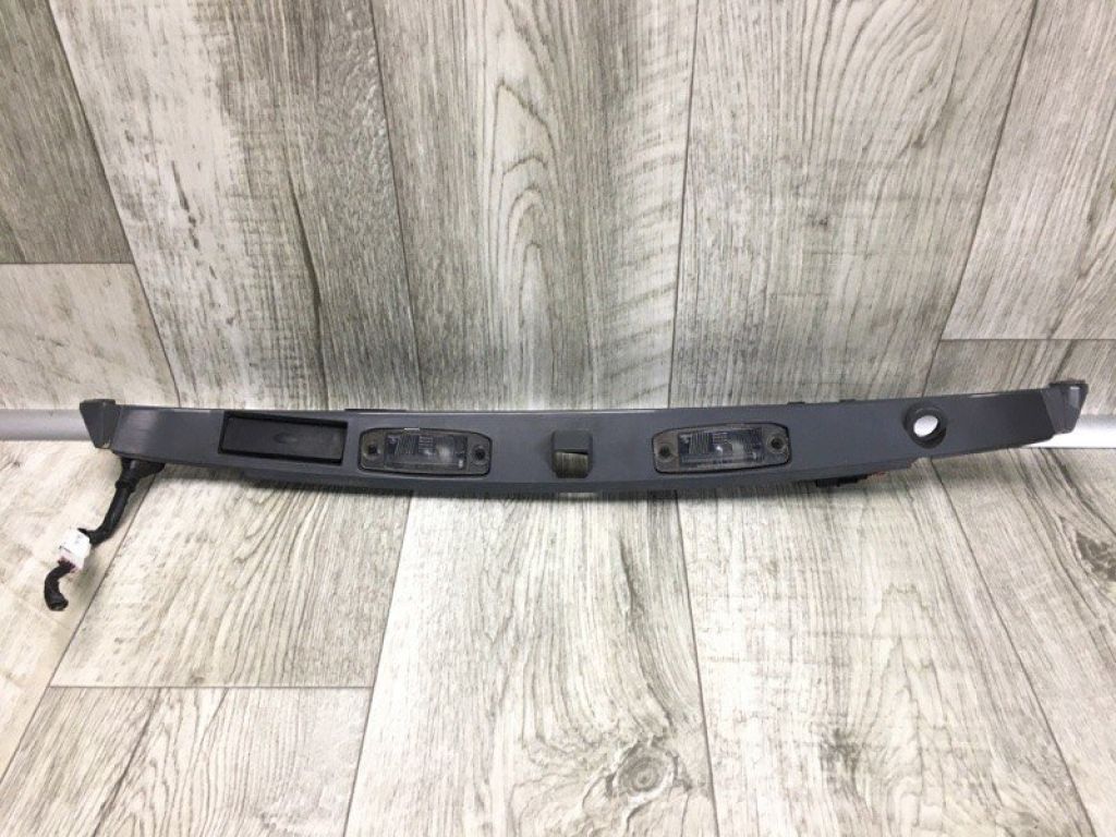 92510-3S030 | Панель подсветки номера HYUNDAI SONATA YF 10-14