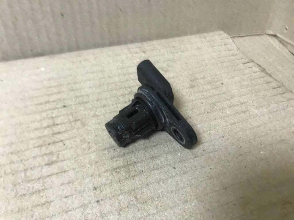 A 276 905 10 00 | Датчик положения распредвала MERCEDES E-CLASS C207 09-16