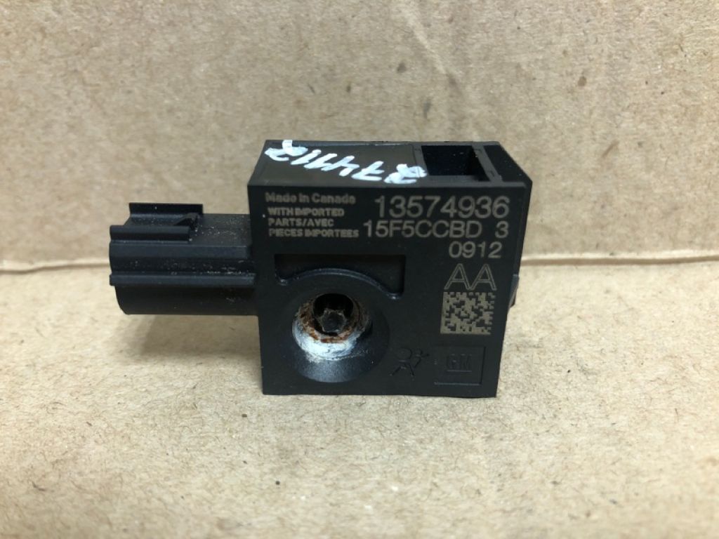 13574936 | Датчик удара CADILLAC SRX 09-16