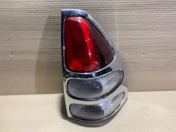 Ліхтар зовнішній прав. TOYOTA LAND CRUISER PRADO 120 02-09