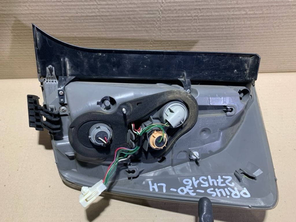 81561-47122 | Фонарь наружный лев. TOYOTA PRIUS - 30 09-17 - Фото 8