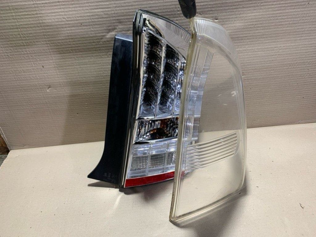 81551-47120 | Ліхтар зовнішній прав. TOYOTA PRIUS - 30 09-17 - Фото 5