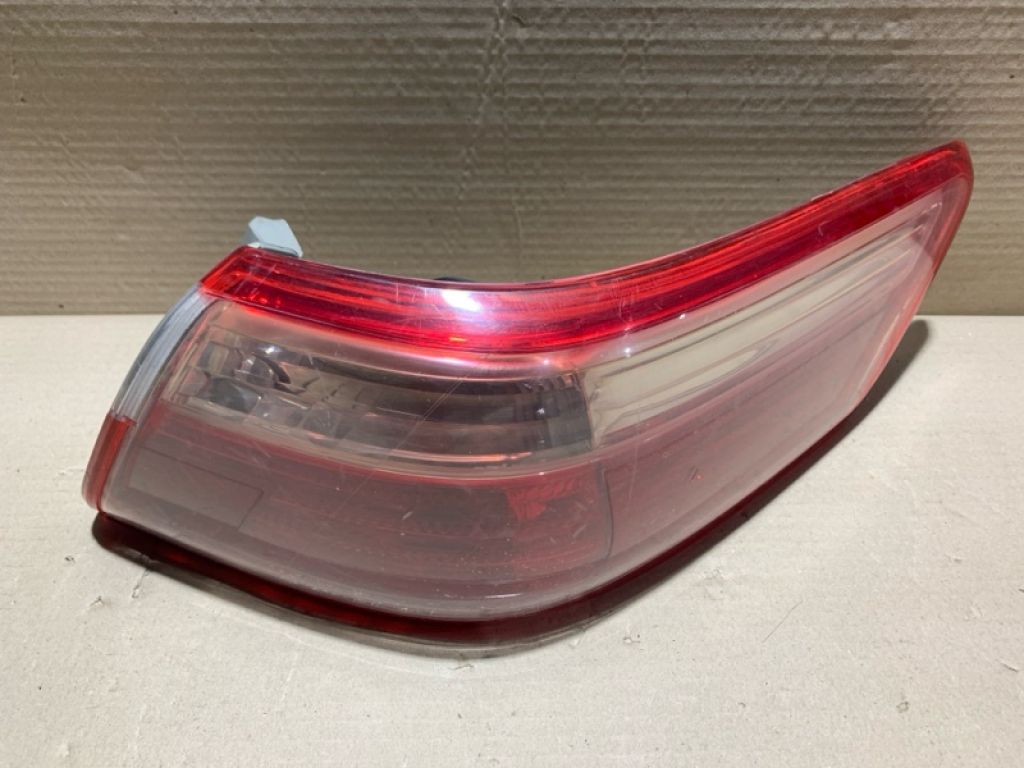 81550-06240 | Ліхтар зовнішній прав. TOYOTA CAMRY 40 06-11 - Фото 4