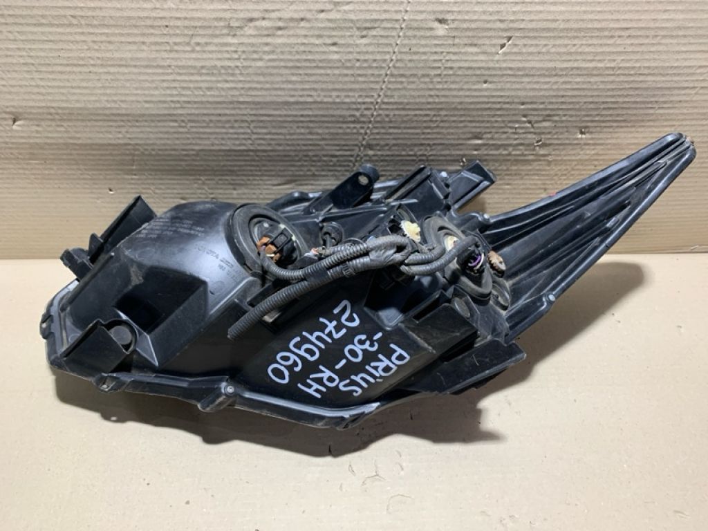 81130-47250 | Фара прав. TOYOTA PRIUS - 30 09-17 - Фото 7