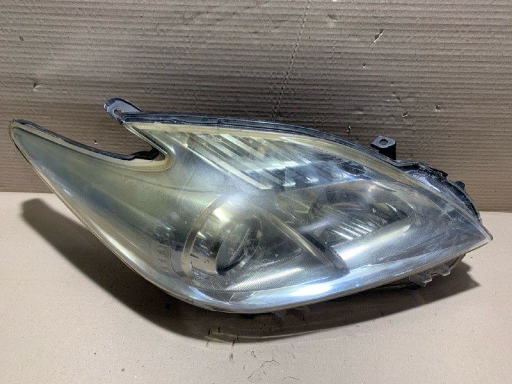 81130-47250 | Фара прав. TOYOTA PRIUS - 30 09-17 - Фото 2