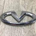 84890EH100 | Эмблема INFINITI M35/M45 04-10 - Превью 2