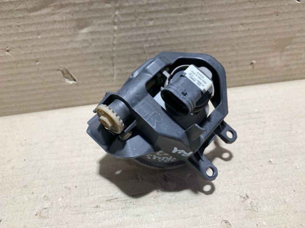 81210-12230 | Протитуманна фара прав. TOYOTA PRIUS - 30 09-17 - Фото 4