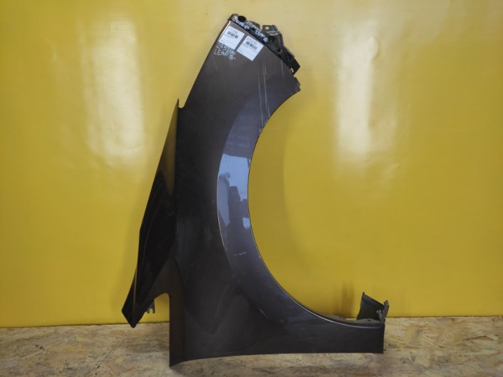 F3100-5SHMA | Крыло переднее прав. NISSAN LEAF 18-