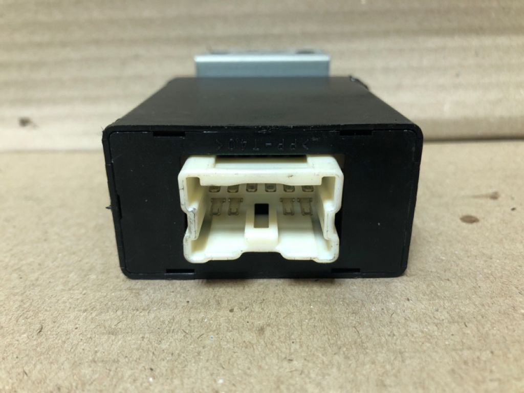 28450-AQ000 | Блок керування центральним замком INFINITI FX S50 03-08 - Фото 4