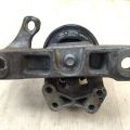 8G1Z-6038-A | Подушка двигуна FORD FLEX 08-19 - Прев'ю 6