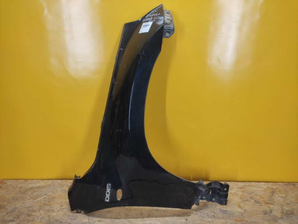 57610-65J10 | Крило переднє прав. SUZUKI GRAND VITARA 05-15