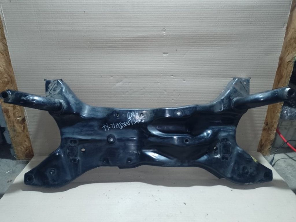 4000A022 | Балка передньої підвіски MITSUBISHI OUTLANDER XL 05-13