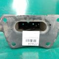 57108-30100 | Кронштейн усилителя переднего бампера лев. LEXUS GS350 GS300 05-11 - Превью 7