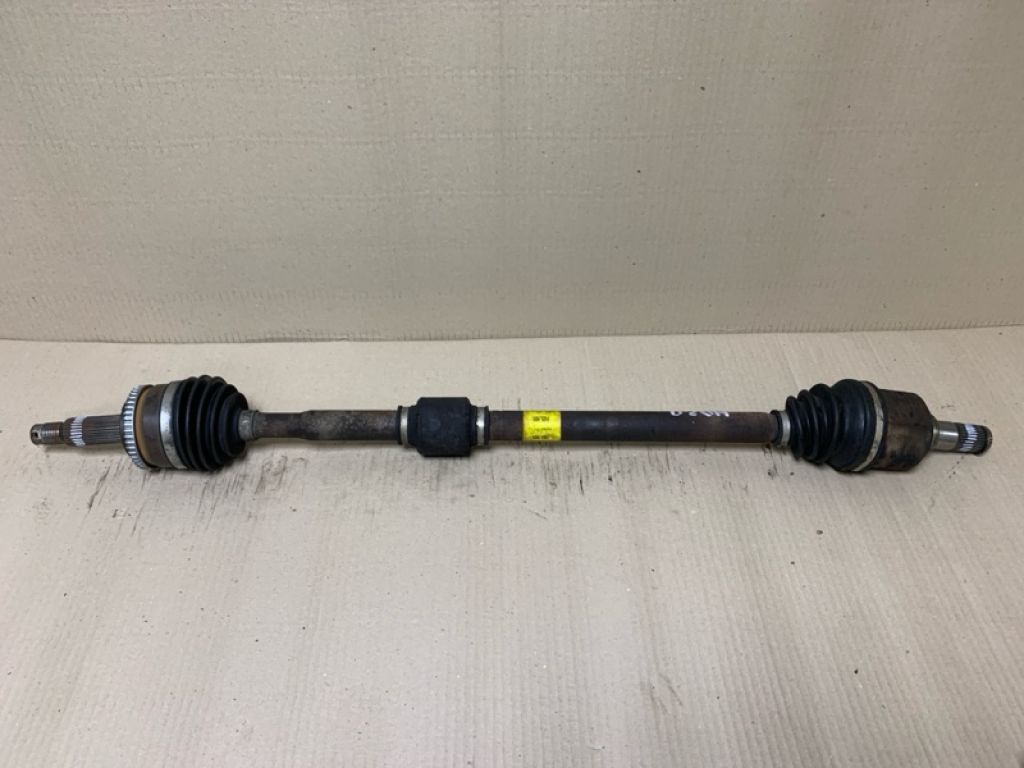 49500-2H111 | Привід передній прав. HYUNDAI ELANTRA HD 06-11