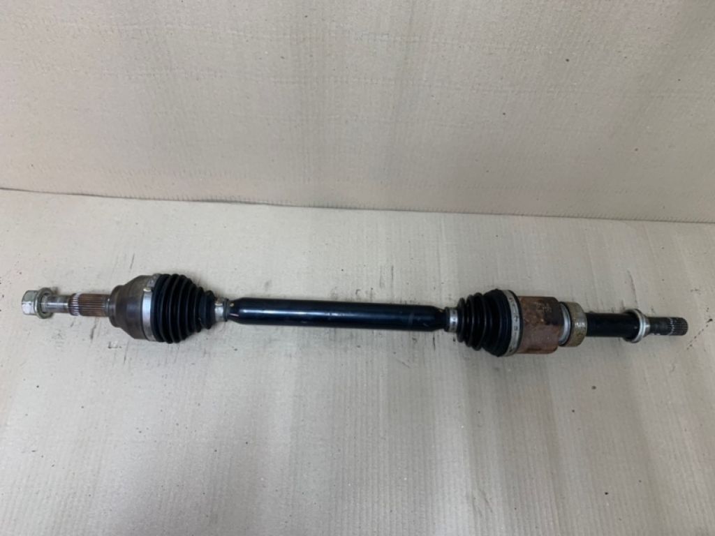 39100-3NA0A | Привод передний прав. NISSAN LEAF 10-17 - Фото 2