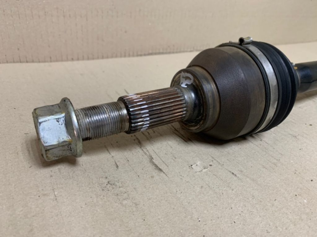 39100-3NA0A | Привод передний прав. NISSAN LEAF 10-17 - Фото 4