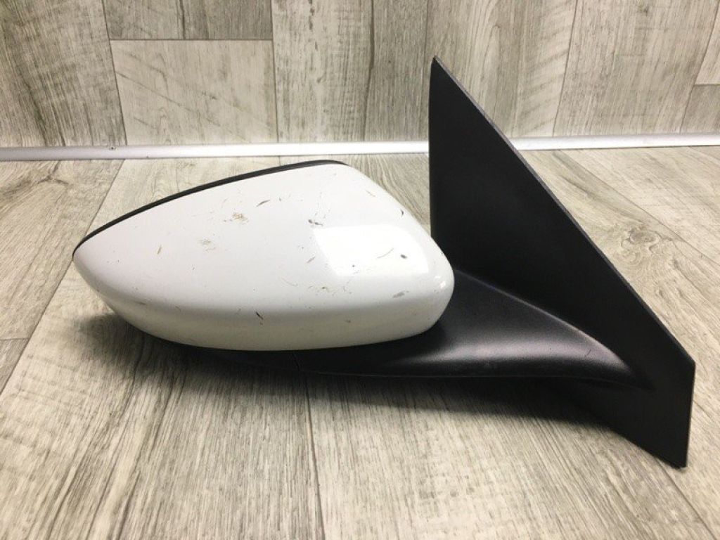 1UY101AUAE | Дзеркало прав. CHRYSLER 200 14-16