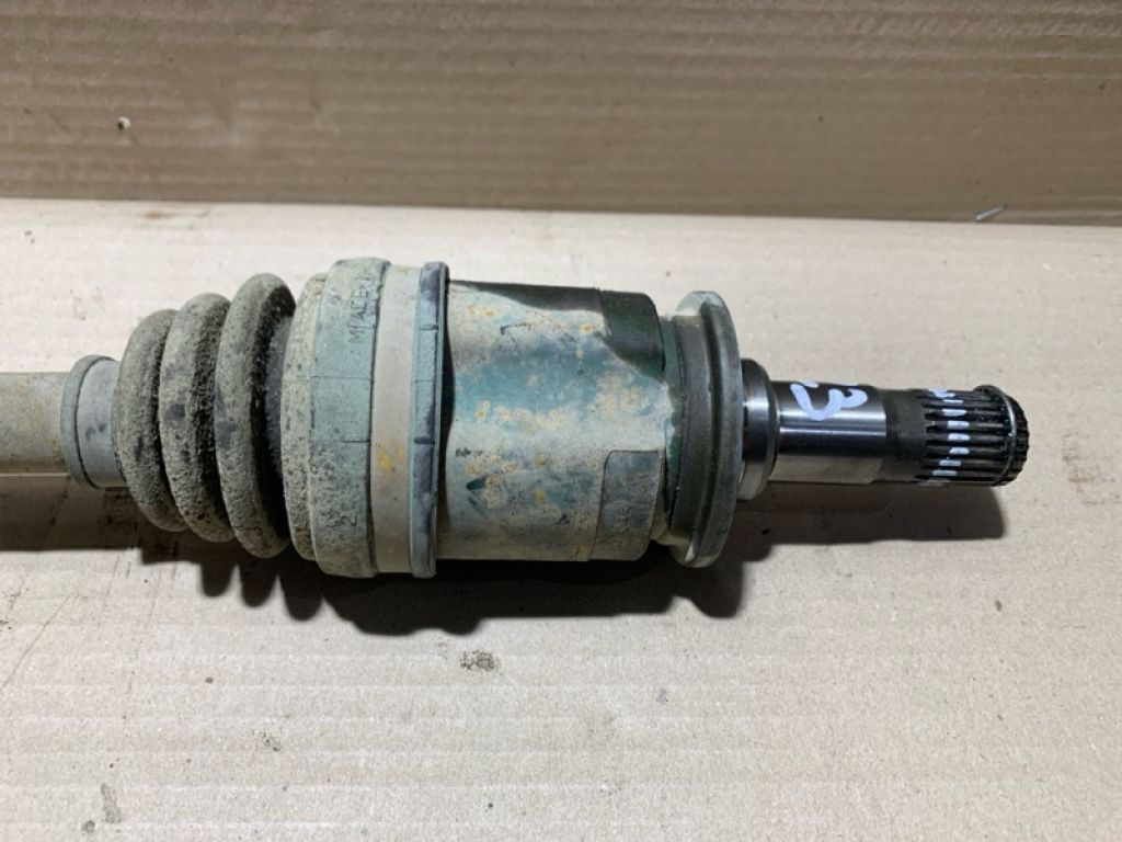 3715A007 | Привід задній лів. MITSUBISHI OUTLANDER XL 05-13 - Фото 6