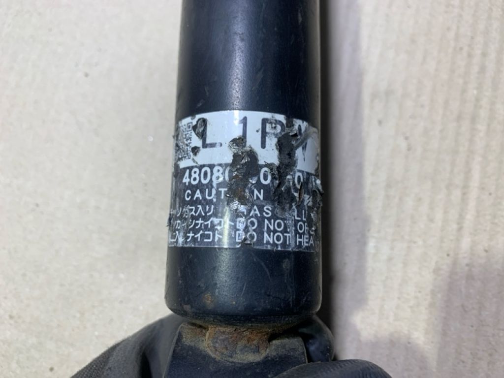 48080-50150 | Амортизатор задн. прав. LEXUS LS460 06-12 - Фото 5