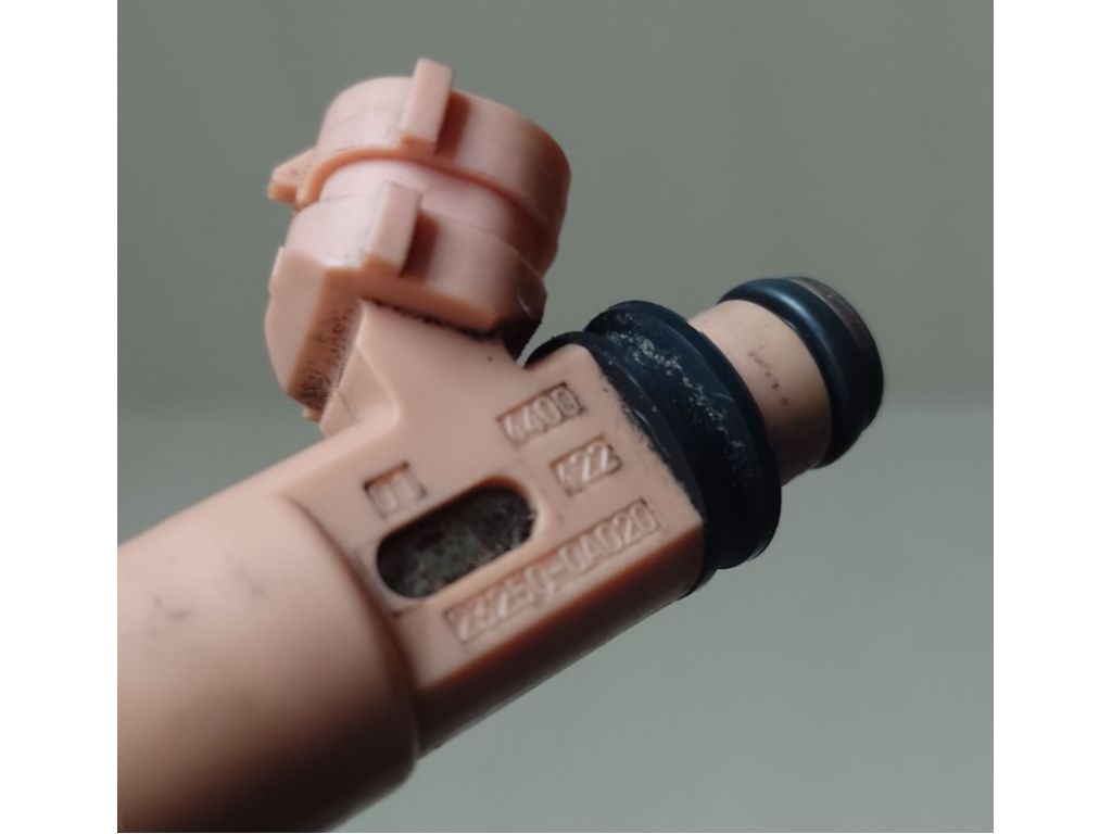 23209-0A020 | Форсунка паливна TOYOTA SOLARA 03-09 - Фото 3