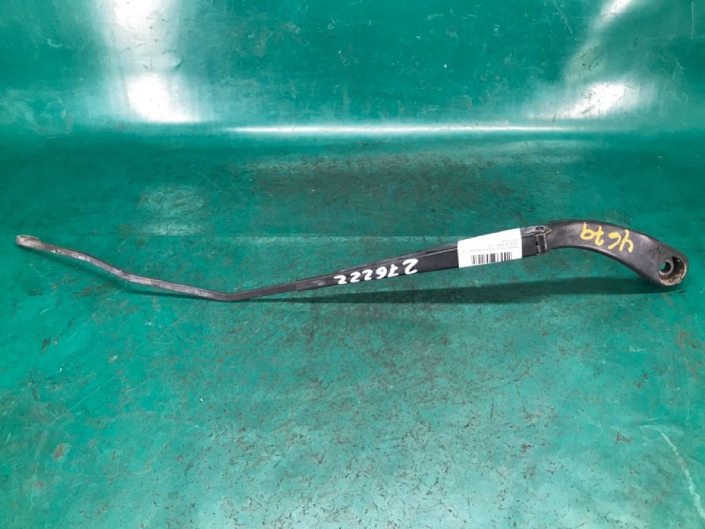 68235447AA | Поводок стеклоочистителя передний прав. DODGE JOURNEY 08-20