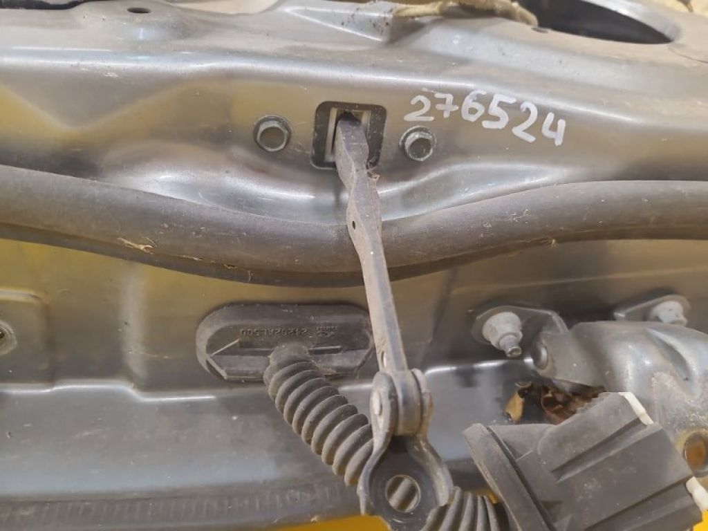 82430-1CA0A | Обмежувач дверей задн. прав. INFINITI FX S50 03-08