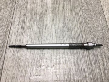 Свічка розжарення MITSUBISHI L200 06-14