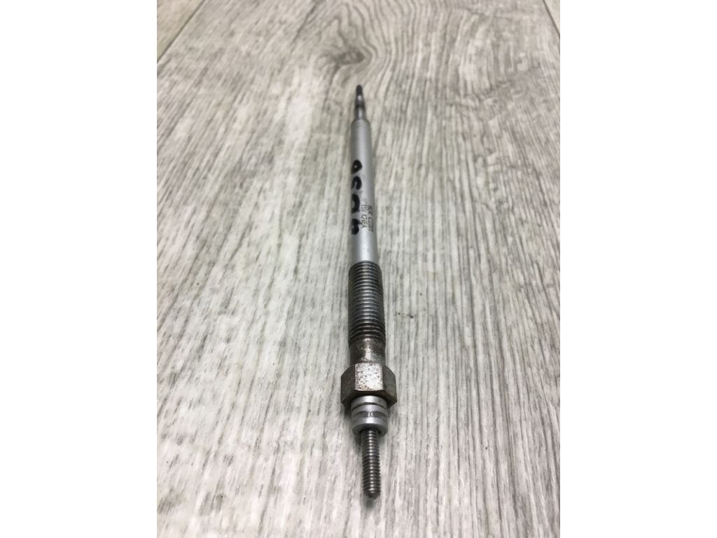 1820A009 | Свічка розжарення MITSUBISHI L200 06-14 - Фото 4