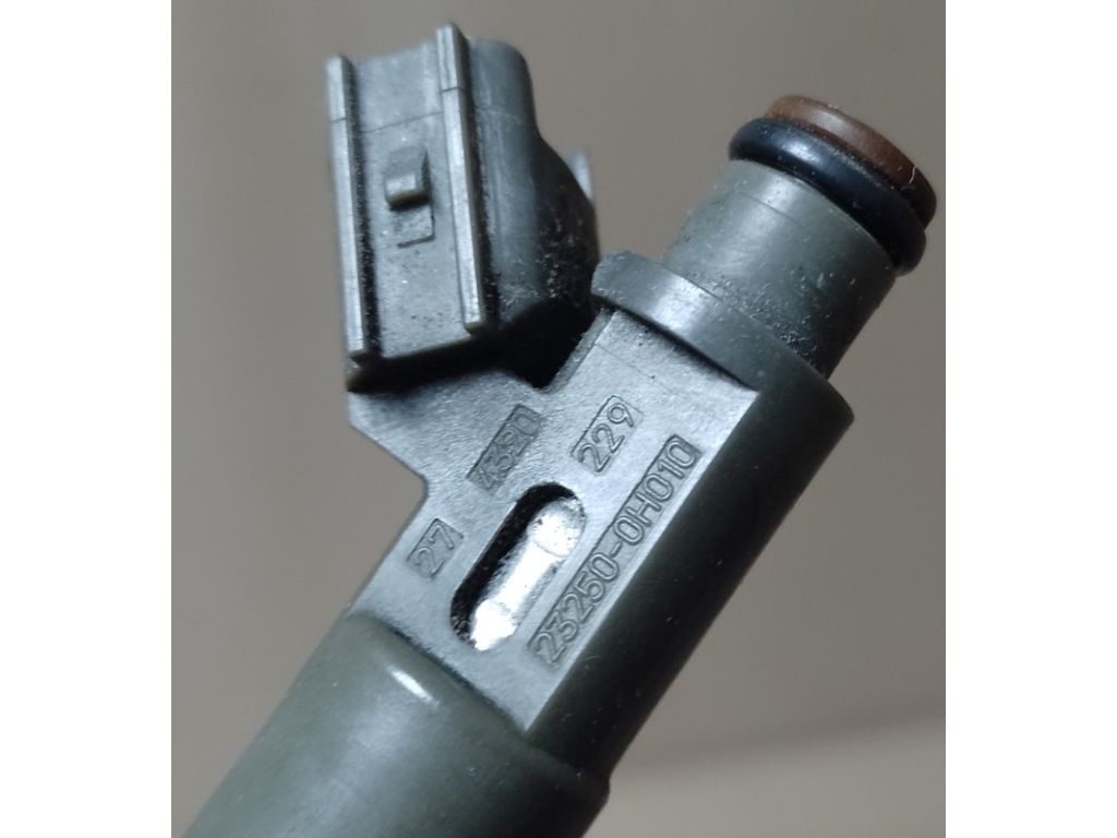 23209-0H010 | Форсунка топливная TOYOTA CAMRY 30 02-06 - Фото 3