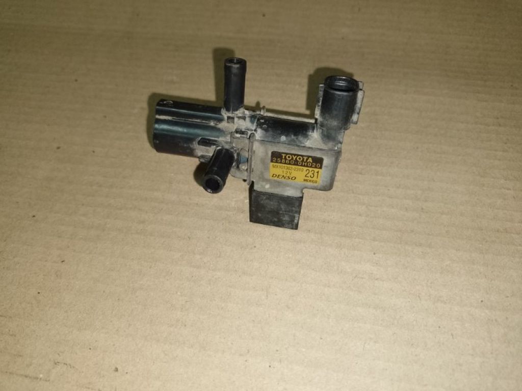 25860-0H020 | Клапан електромагнітний (вакуумний) TOYOTA CAMRY 30 02-06