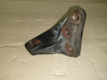 Кронштейн двигателя передн. TOYOTA CAMRY 30 02-06