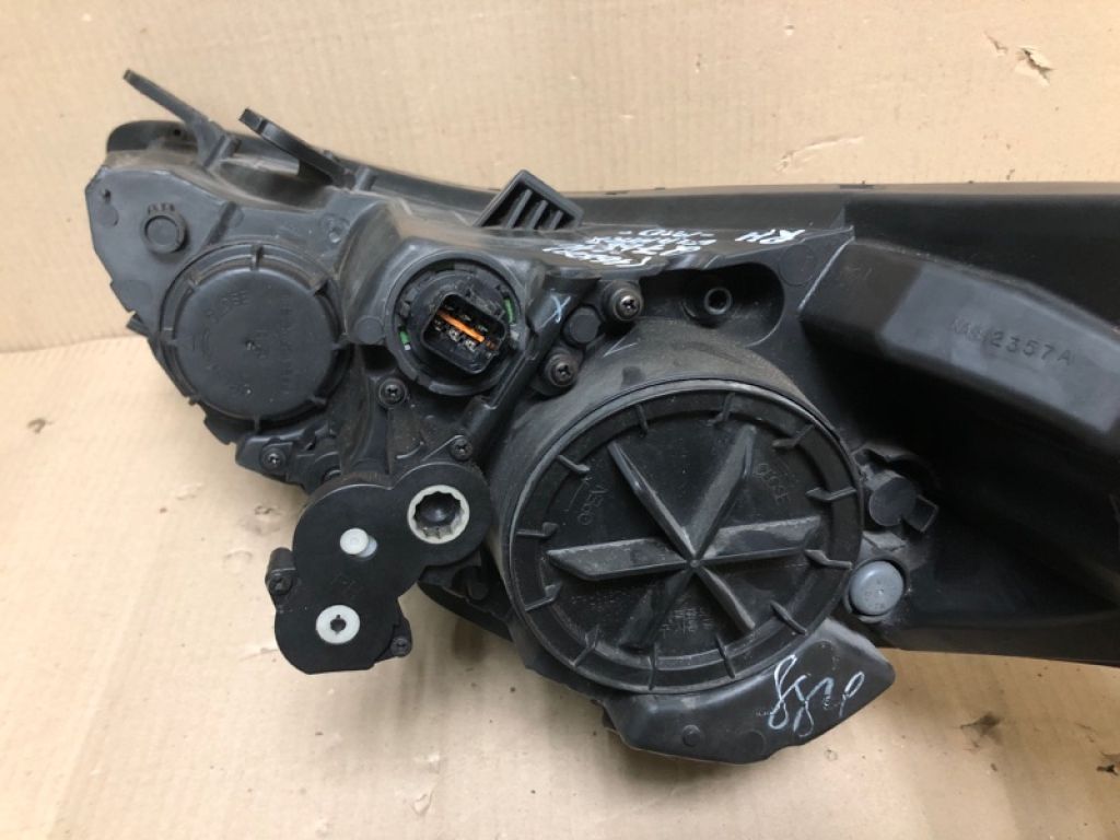 92102-3Y000 | Фара передн. прав. HYUNDAI ELANTRA MD 10-15 - Фото 10