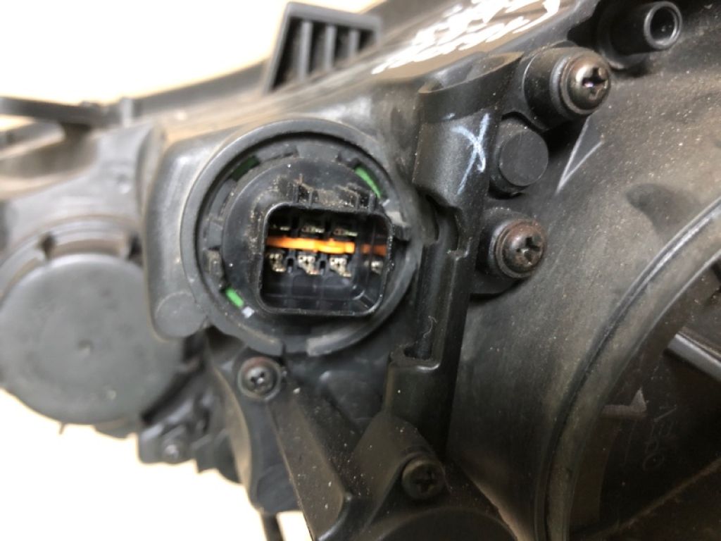 92102-3Y000 | Фара передн. прав. HYUNDAI ELANTRA MD 10-15 - Фото 11