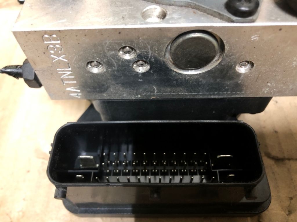 58920-3X700 | Блок антиблокувальної системи HYUNDAI ELANTRA MD 10-15 - Фото 5