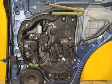 Склопідйомник задній правий MAZDA CX-5 (KF) 16-21