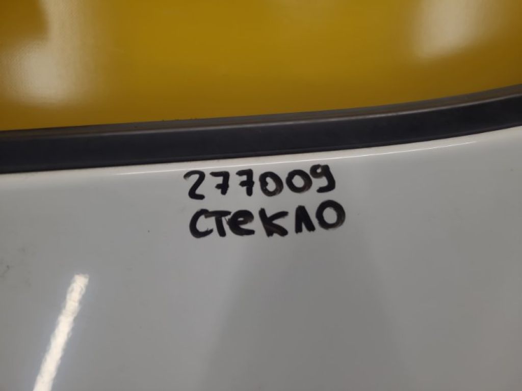 80301-BJ00B | Скло дверей передн. лів. NISSAN NV200 USA 13-