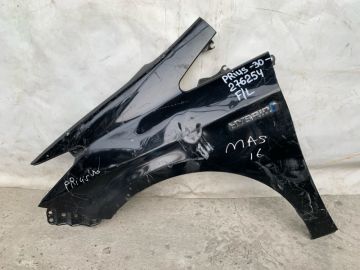 Крыло переднее лев. TOYOTA PRIUS - 30 09-17