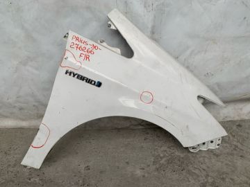 Крыло переднее прав. TOYOTA PRIUS - 30 09-17