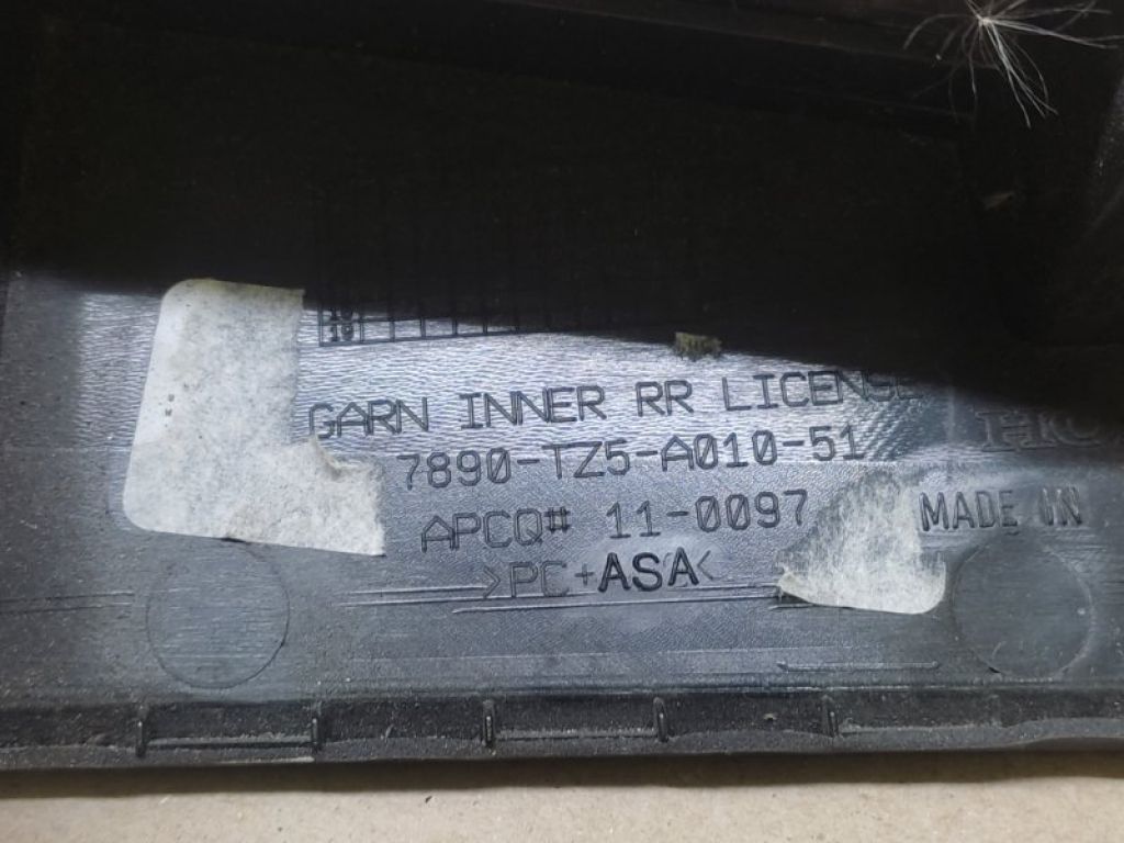 74890-TZ5-A02 | Панель підсвічування номера ACURA MDX (YD3) 13-21 - Фото 4