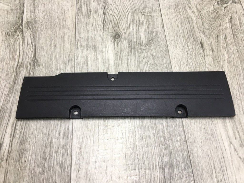 1035A131 | Накладка двигуна декоративна MITSUBISHI LANCER X 10 07-15