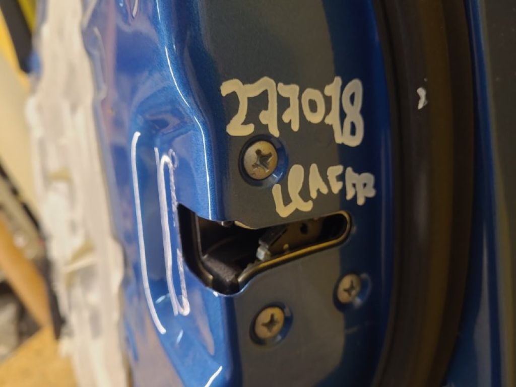 80500-4NP0A | Замок двери передн. прав. NISSAN LEAF 18-