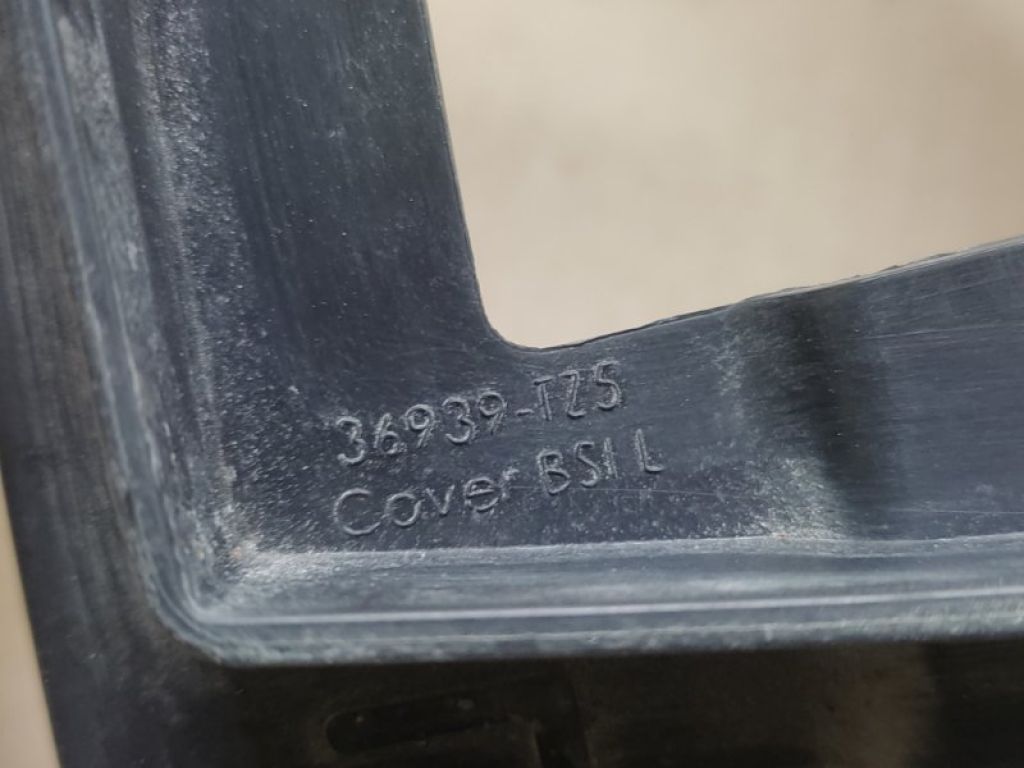 36939-TZ5-A11 | Кронштейн датчика слепых зон лев. ACURA MDX (YD3) 13-21 - Фото 2