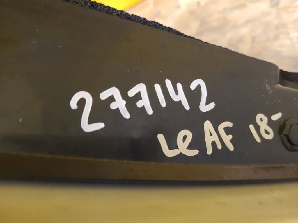 63821-5SH1A | Пильовик крила передн. лів. NISSAN LEAF 18- - Фото 2