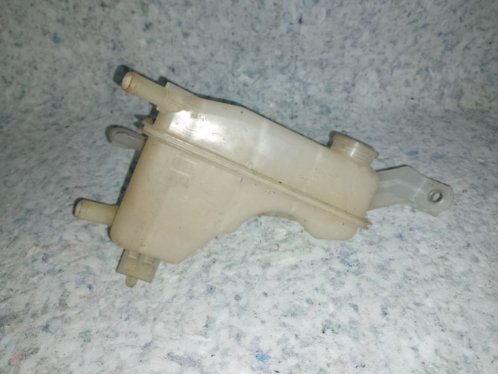 16480-22080 | Бачок расширительный TOYOTA COROLLA 150 06-13 - Фото 2