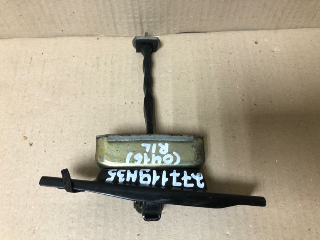 82431-EG000 | Обмежувач дверей задн. лів. INFINITI M35/M45 04-10 - Фото 3