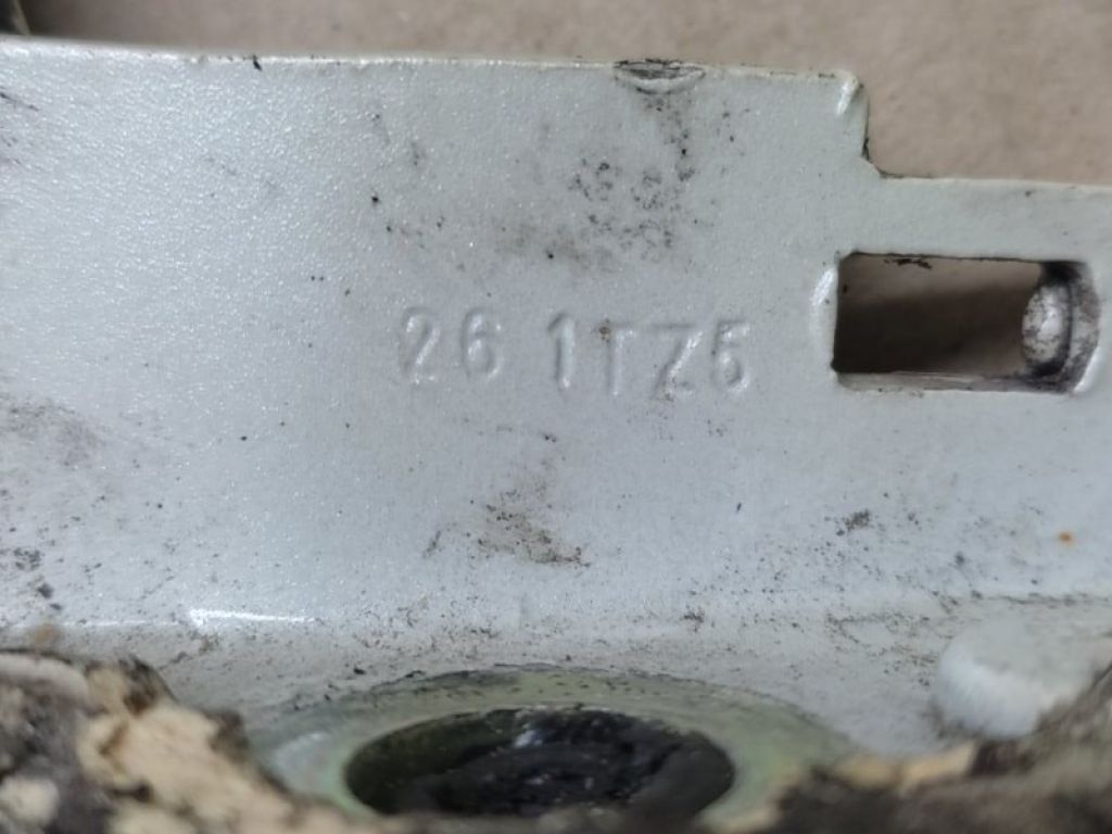 68260-TZ5-A00ZZ | Петля кришки багажника задн. лів. ACURA MDX (YD3) 13-21 - Фото 4